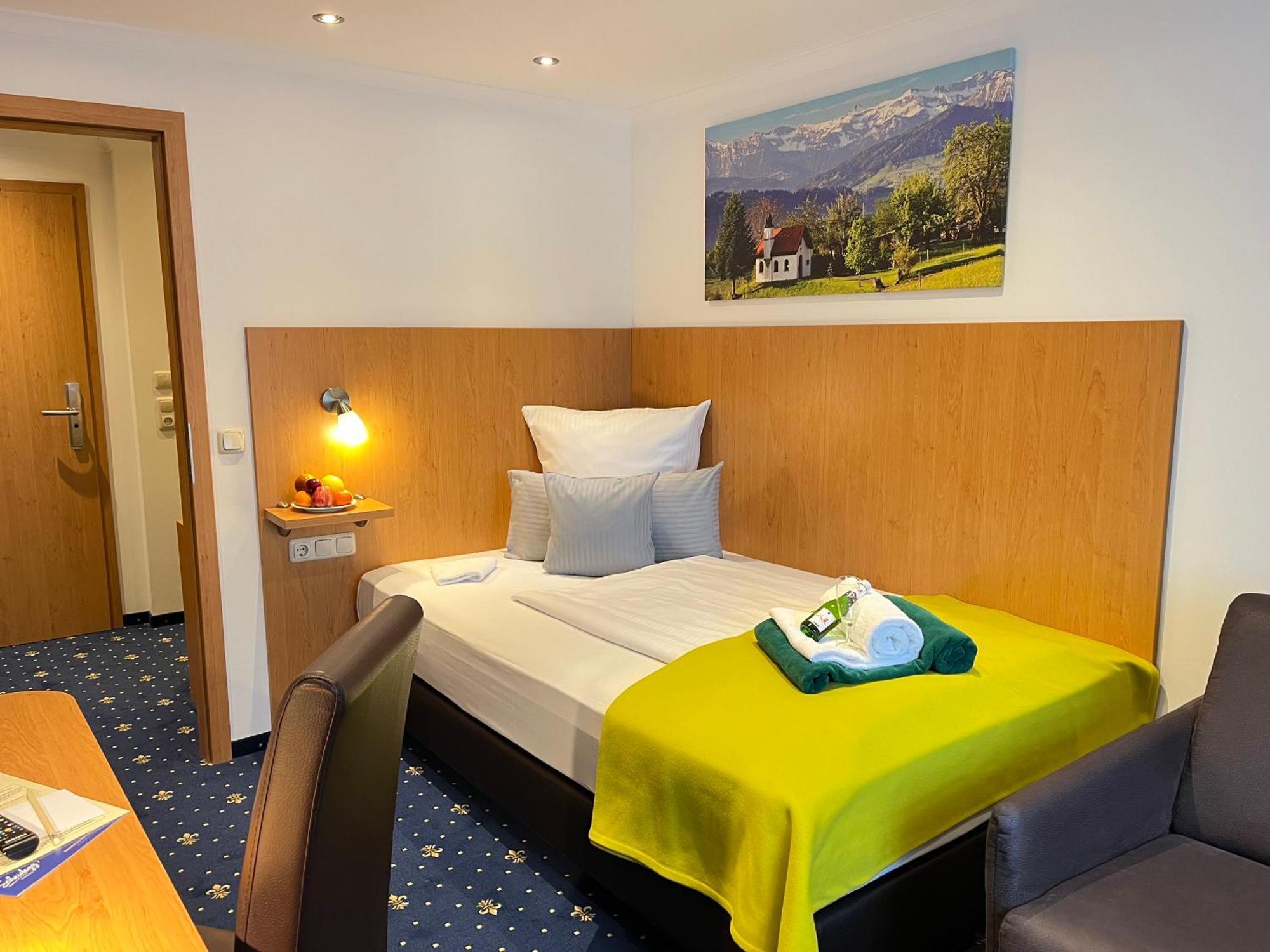 Hotel Post - Regionales Grosses Fruehstuecksbuffet - Auch Gf & Lf Шайдег Екстериор снимка