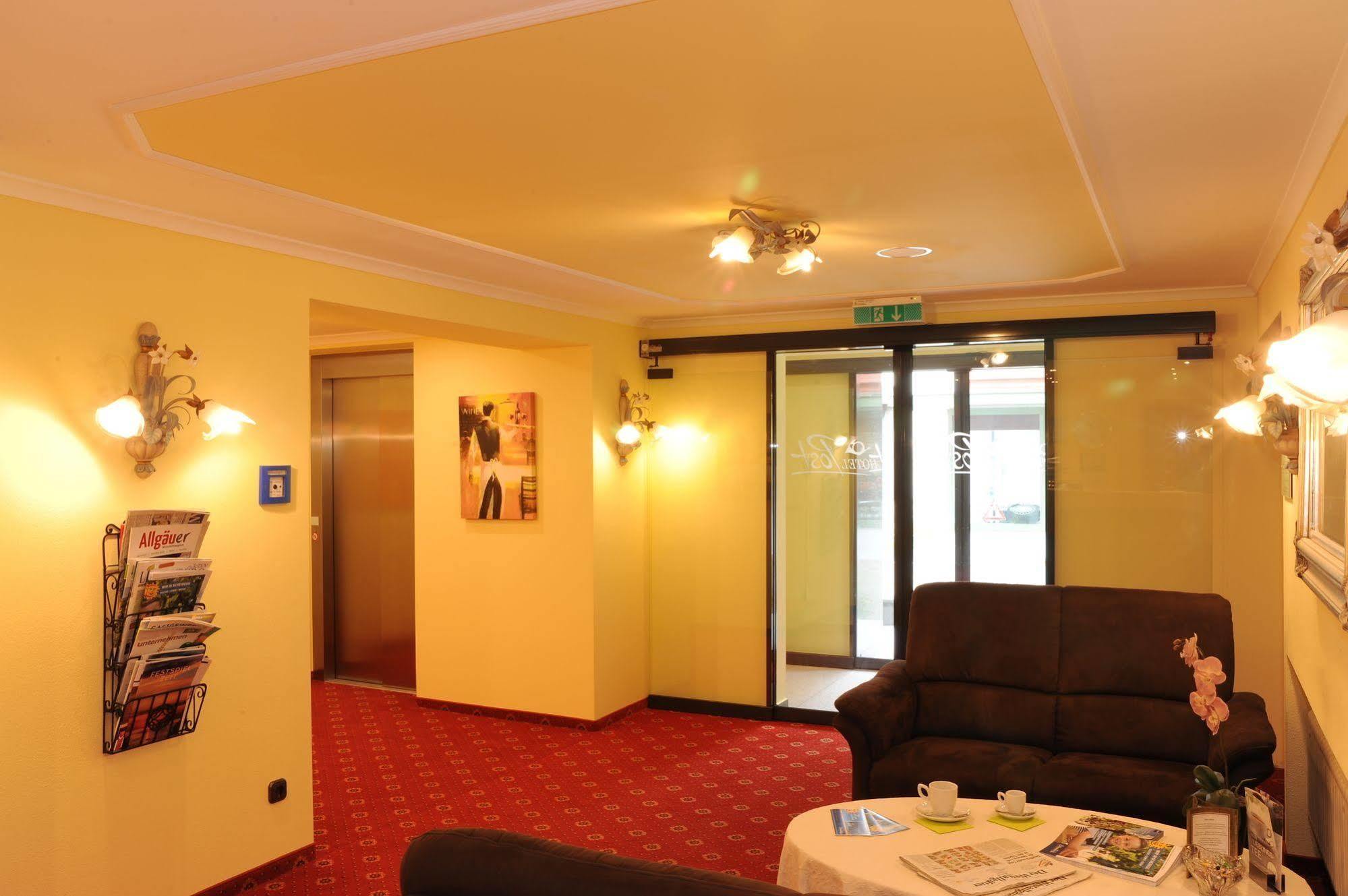 Hotel Post - Regionales Grosses Fruehstuecksbuffet - Auch Gf & Lf Шайдег Екстериор снимка