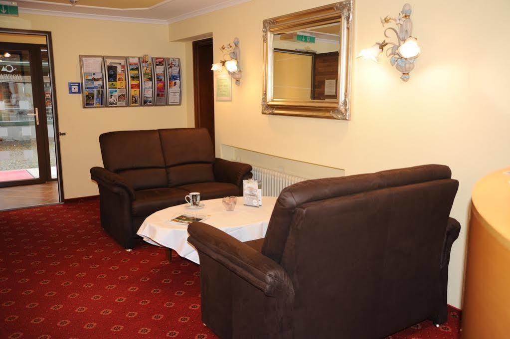 Hotel Post - Regionales Grosses Fruehstuecksbuffet - Auch Gf & Lf Шайдег Екстериор снимка